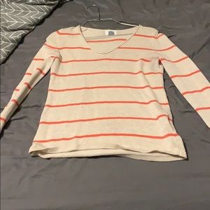 Old navy sweater